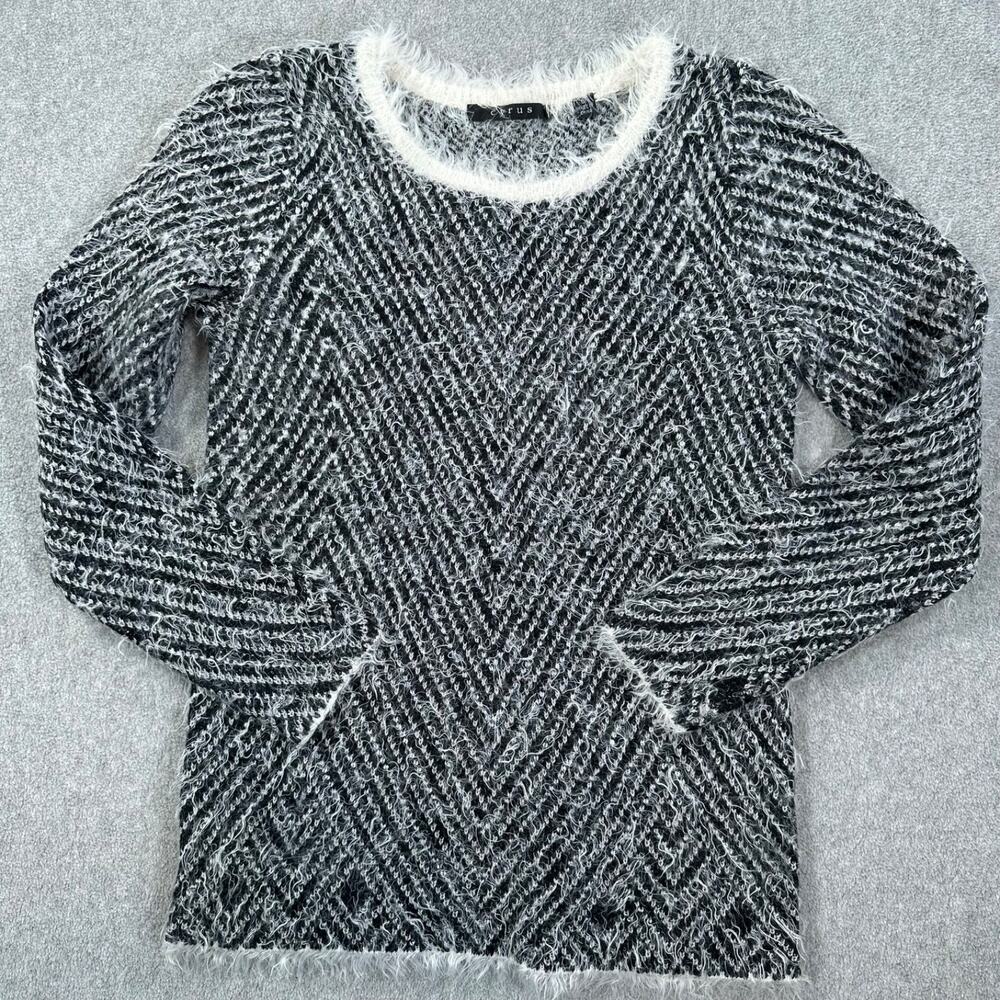 Cyrus Fuzzy Chevron Stripe Knit Sweater Women's Small Crew Neck Pullover Black